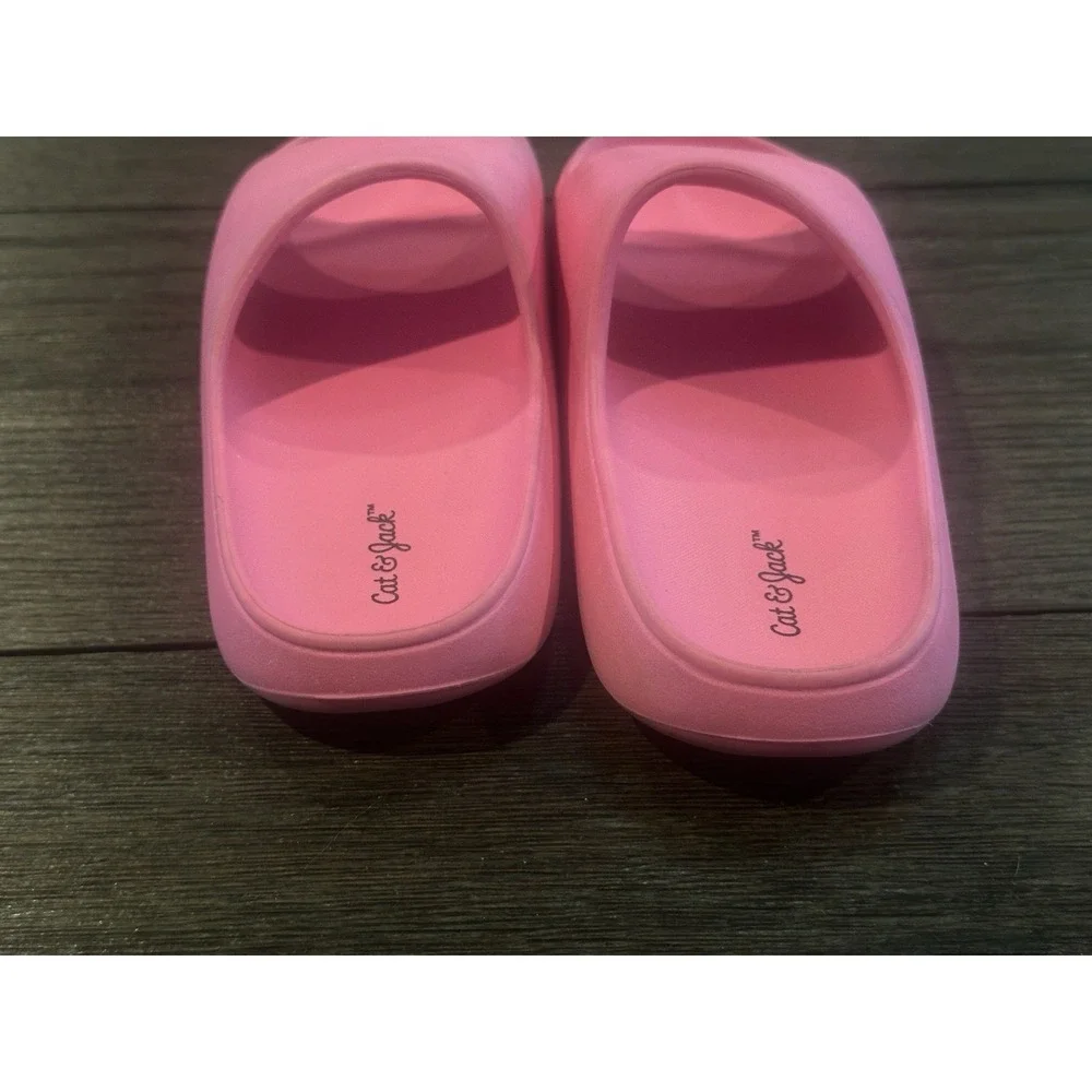 Girls Pink Cat & Jack Slides Sandals Beach Comfort Vacation Sz 13 Casual
